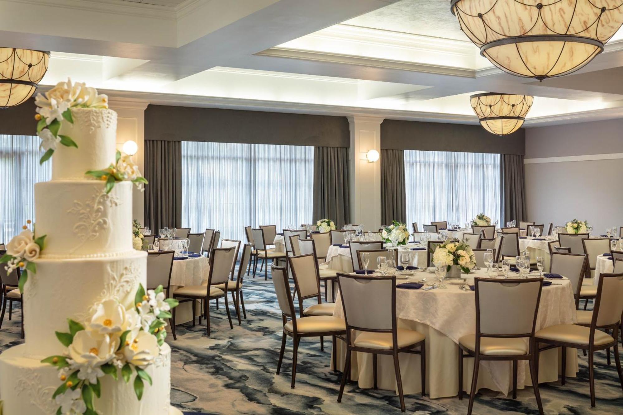 Four Points By Sheraton Norwood Conference Center Ngoại thất bức ảnh