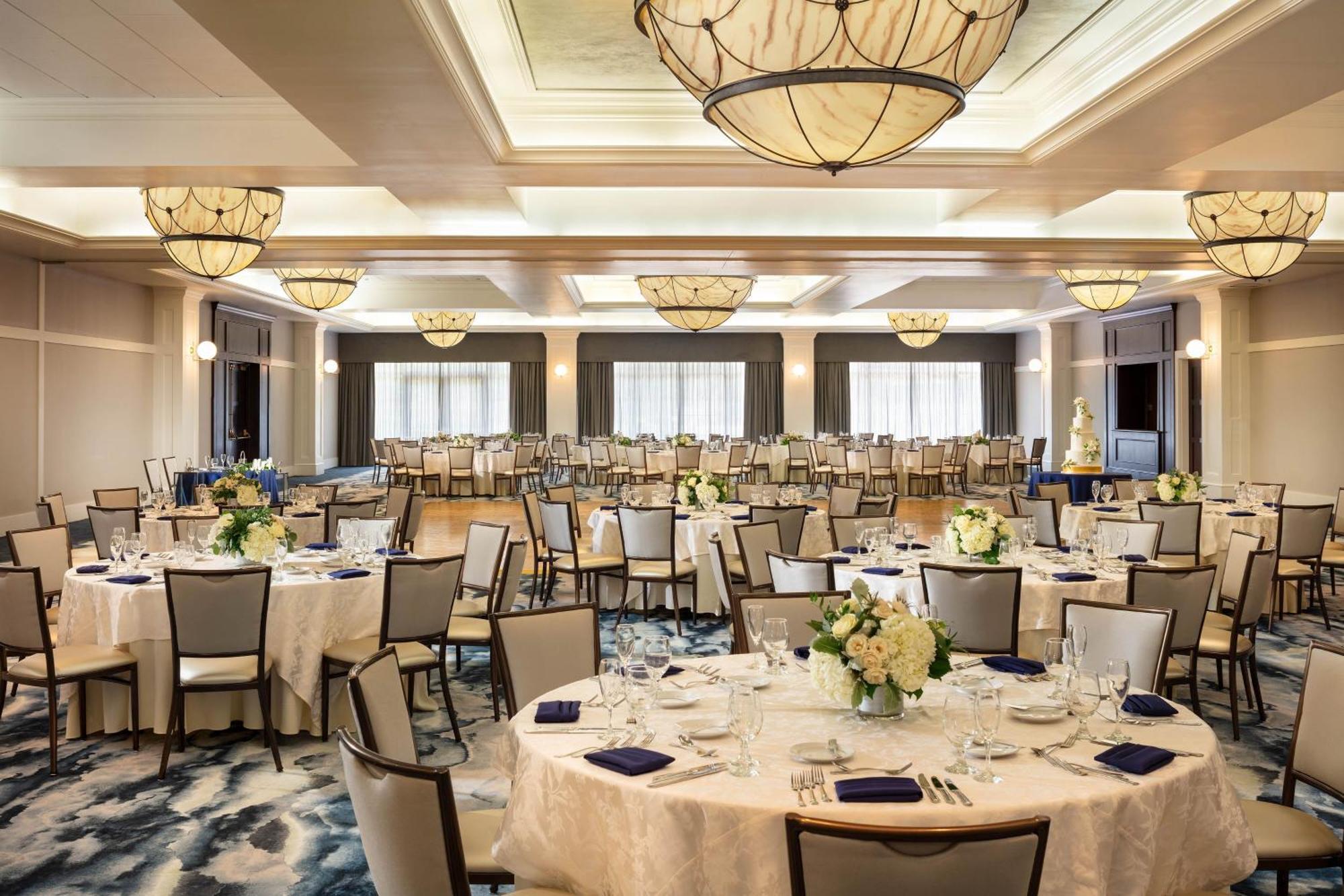 Four Points By Sheraton Norwood Conference Center Ngoại thất bức ảnh