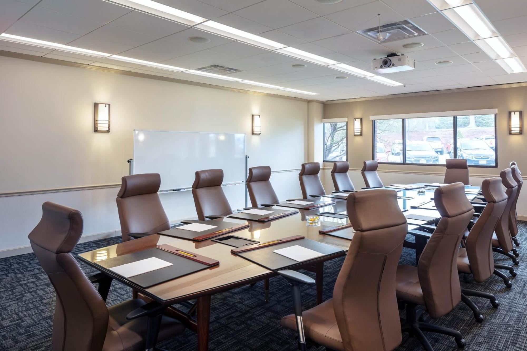 Four Points By Sheraton Norwood Conference Center Ngoại thất bức ảnh